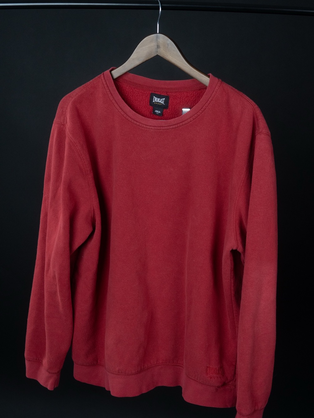Everlast Men's Red Crewneck Pullover Sweatshirt
